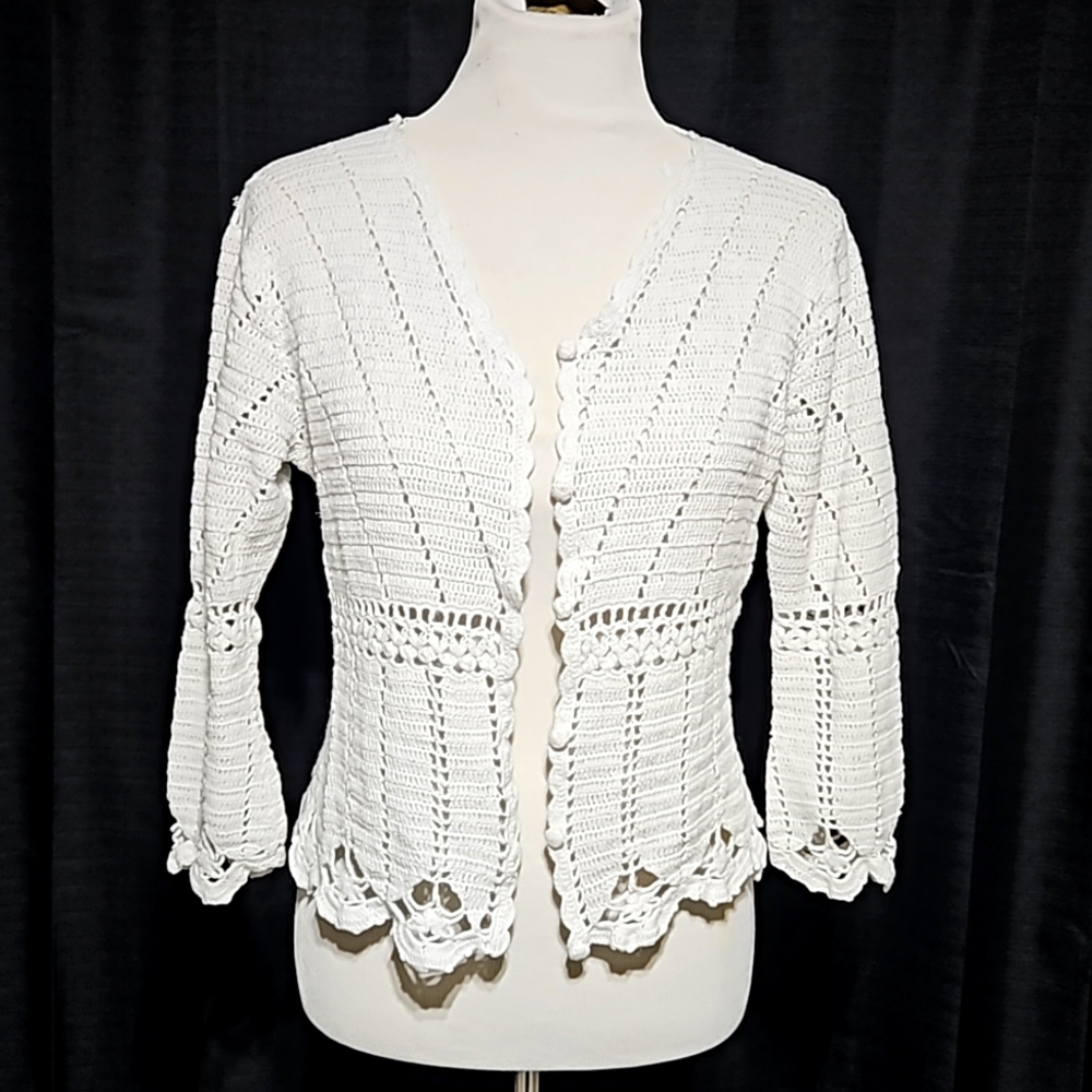 Crotcheted cropped cardigan